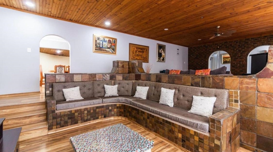 4 Bedroom Property for Sale in King Williams Town Central Eastern Cape